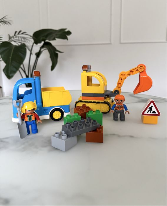 Mega duza paka klockow Lego Duplo XXL 5 zestawow