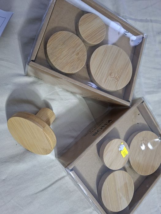 Gałki drewniane Jysk zestaw