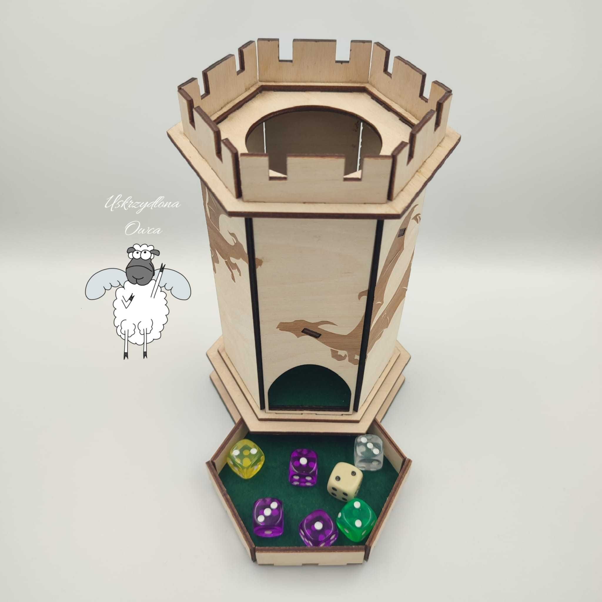 Dice tower, drewniana wieża do kości