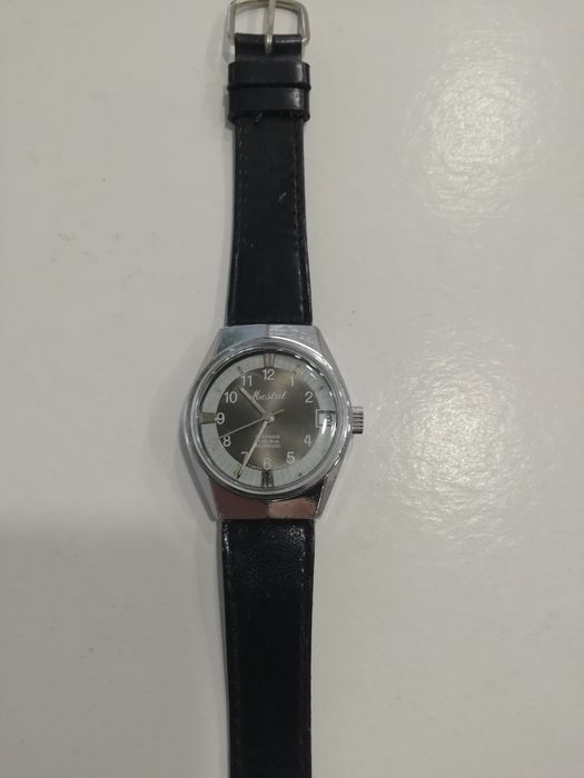 Relógio usado Mestril