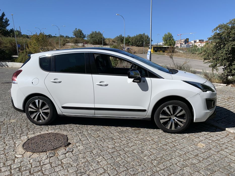 Peugeot 3008 Hybrid 4 2.0
