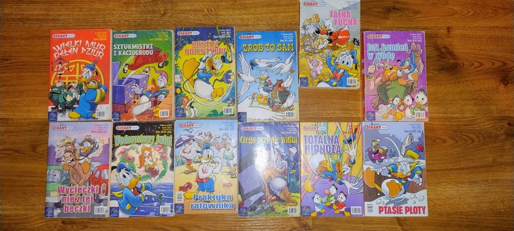 2704*4 Komiksy Gigant Poleca rok 2004 nr 37-48 Donald stan dobry