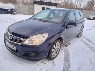 Opel Astra 1,9 150 nowy dwumas i dobre wyposażenie