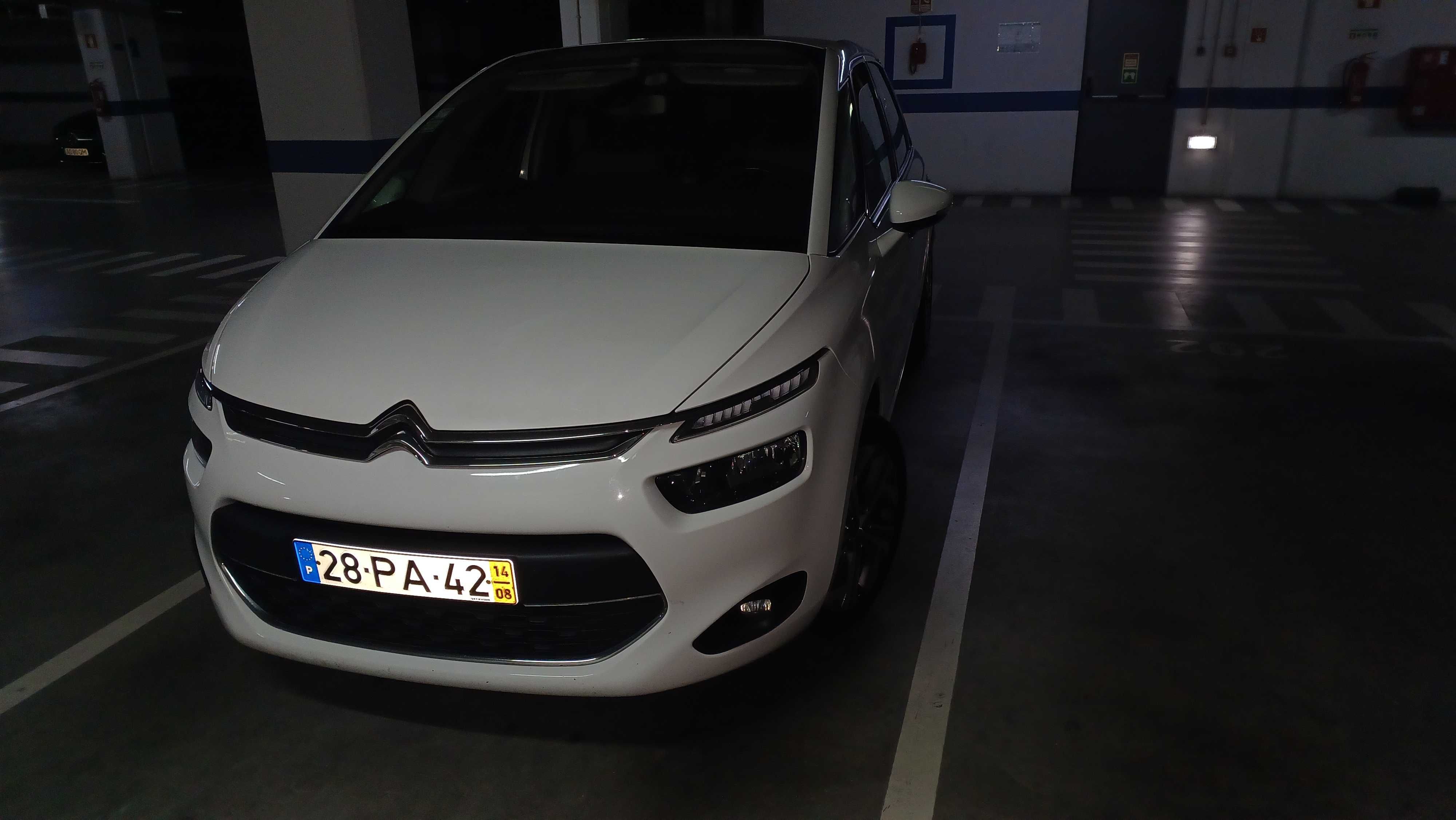 Citroen C4 Picasso - Econômico, suave e confortável!