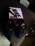 (r.44,5 - 28,5 cm) Nowe buty Nike SB Dunk Low Black Pigeon 883232,-008