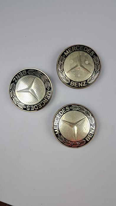 Centros De Jante Mercedes Benz 75mm