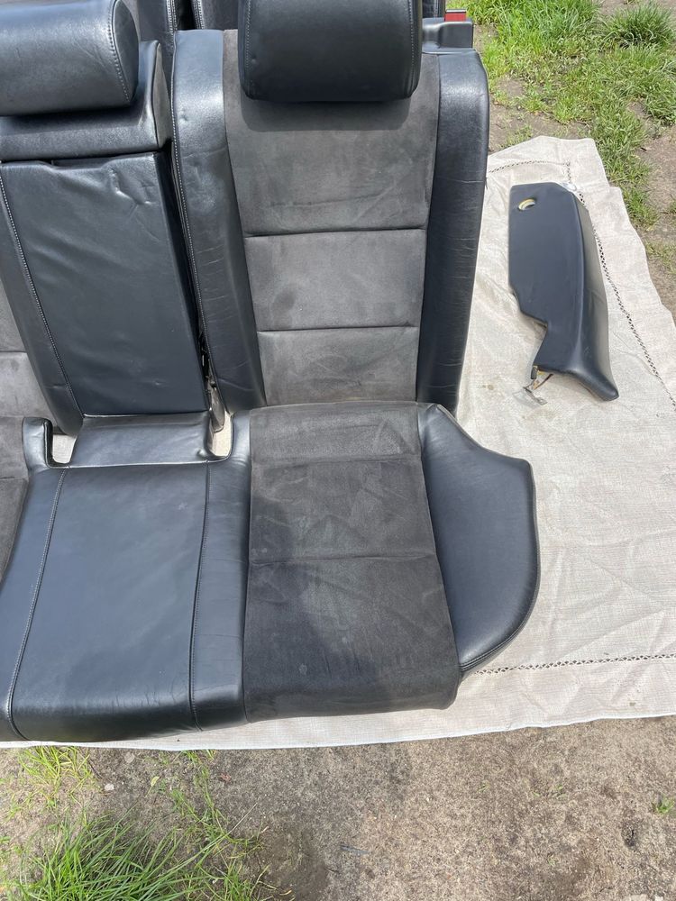 Komplet foteli do Audi A4 B6 B7 S-Line półskóra, alcantara