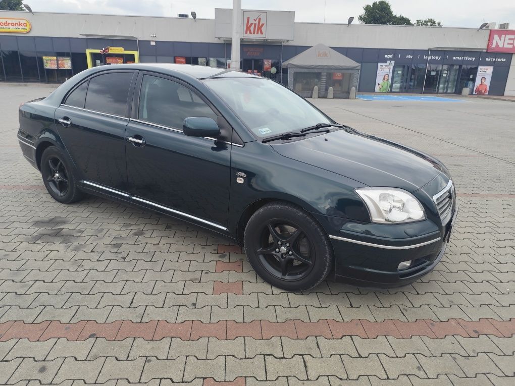 Toyota Avensis 2.0 D4D 116 KM, 2004