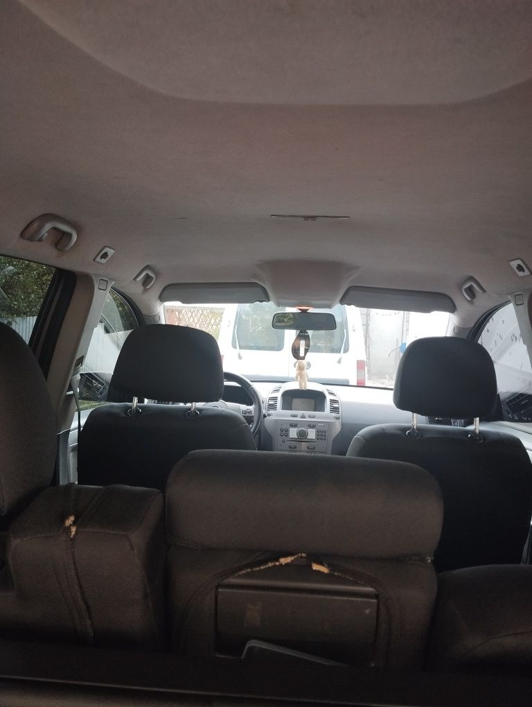 Опель Зафіра opel zafira 2007