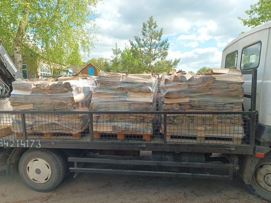 Продаж дров дубові дрова дуб дрова на піддонах
