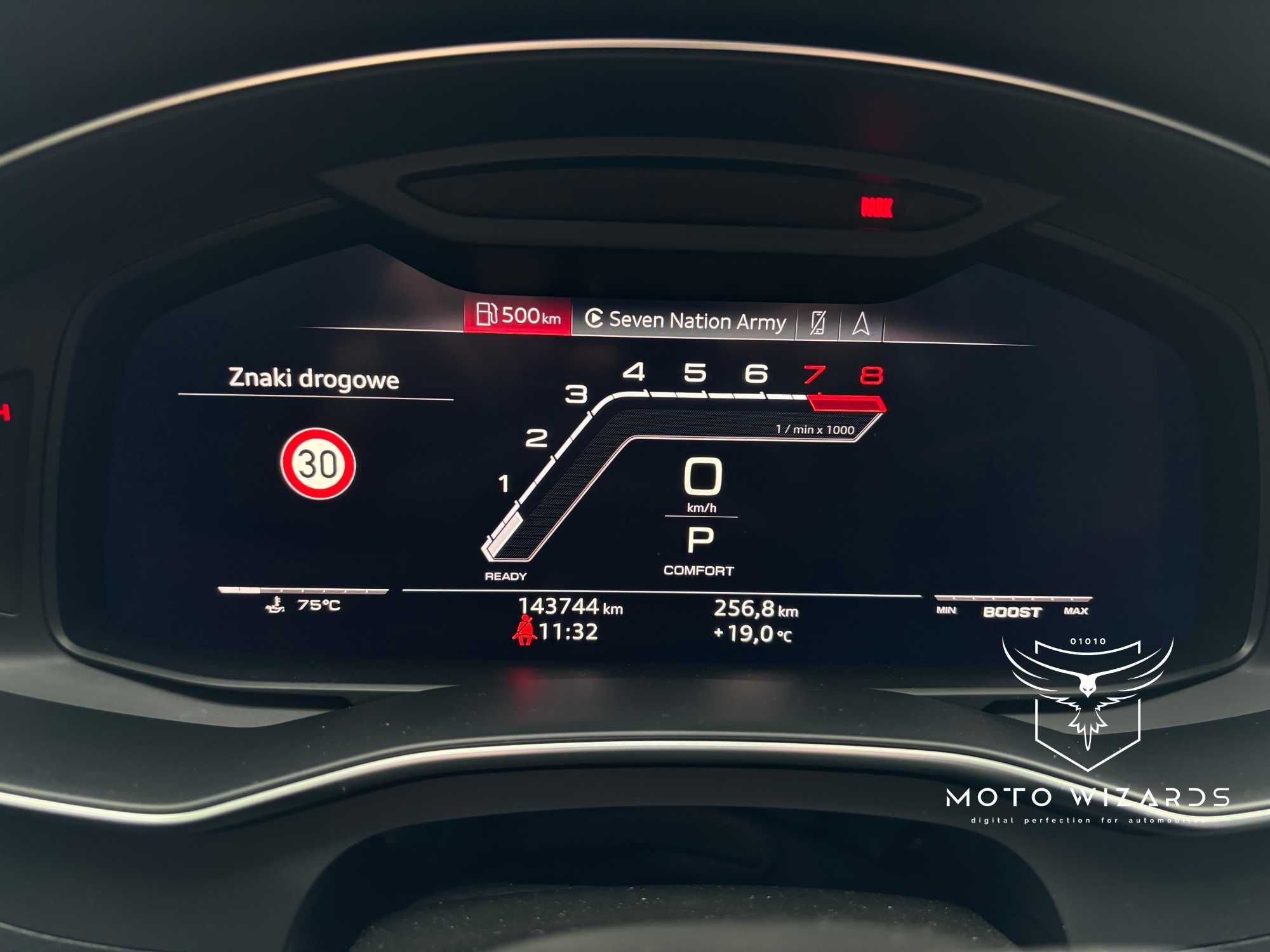 AUDI USA A6 A8 Q7 Q8 Carplay Android Auto Google Maps Sportowe Zegary