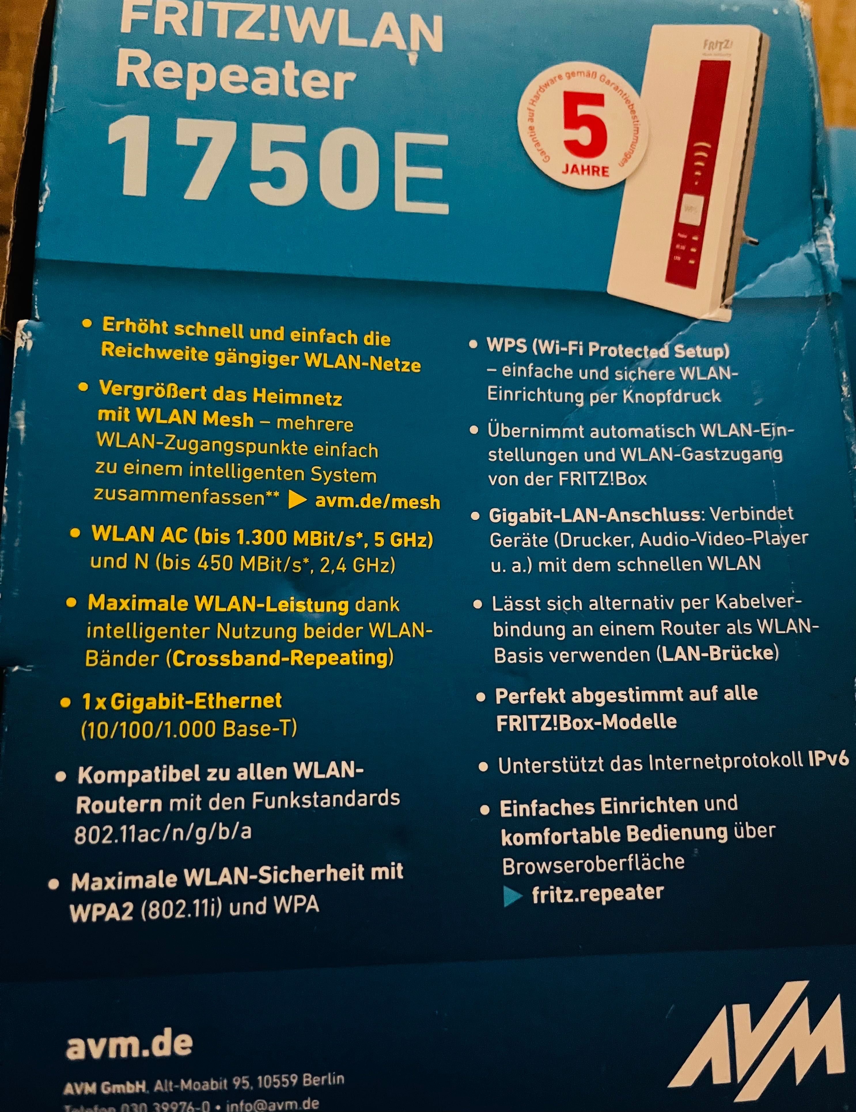 Wzmacniacz zasięgu domowej sieci bezprzewodowej