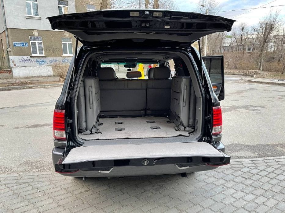 Продам Lexus lx470 2006 года