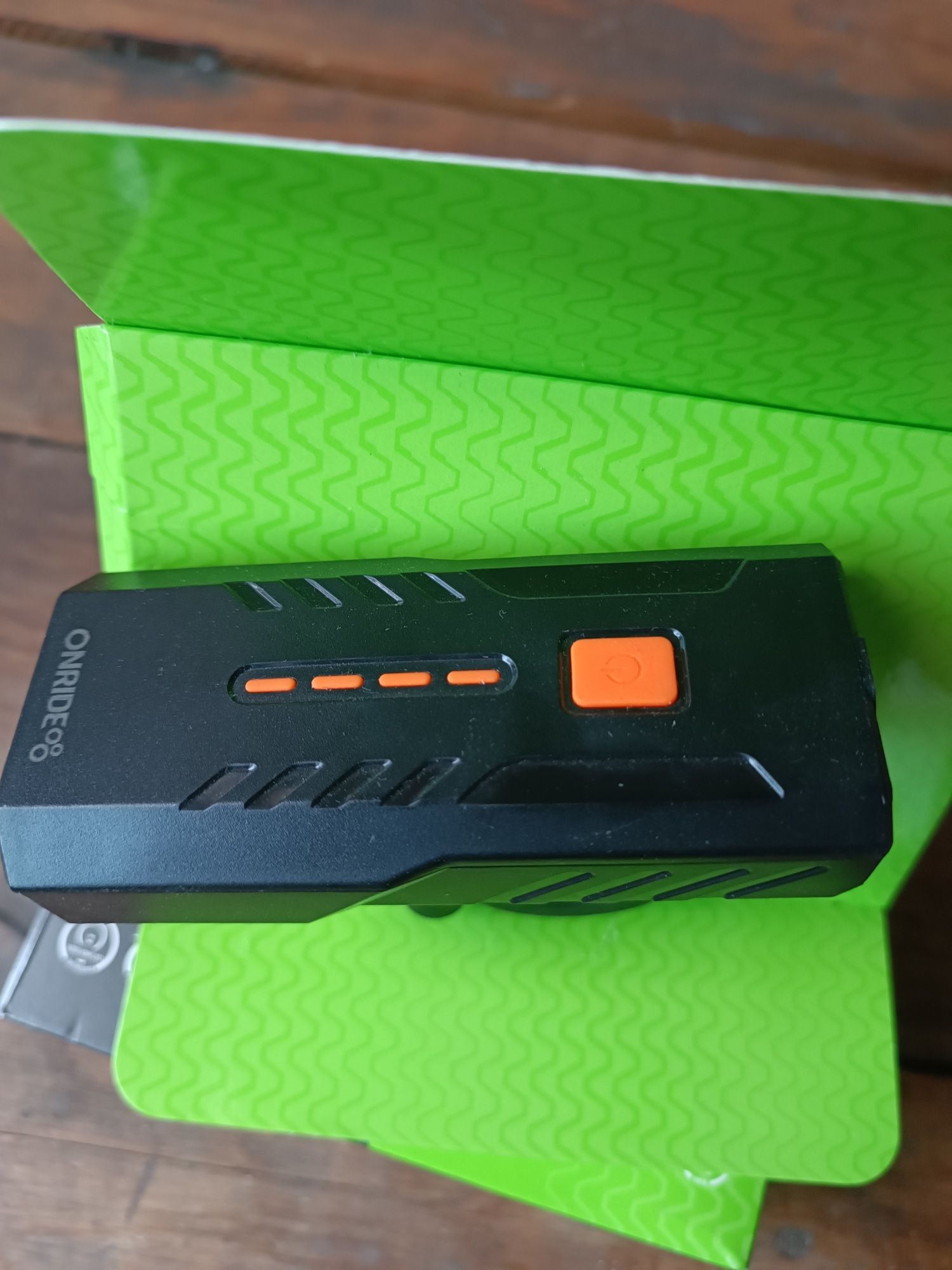 Фара ONRIDE Spark 20 USB 300 люмен (5000 мАг) з функцією PowerBank