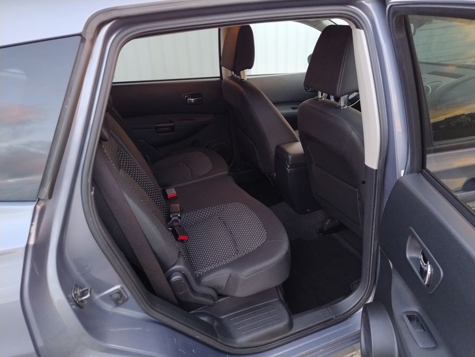 Qashqai +2 1.6 Benz Klima 7 osób Panorama z Niemiec