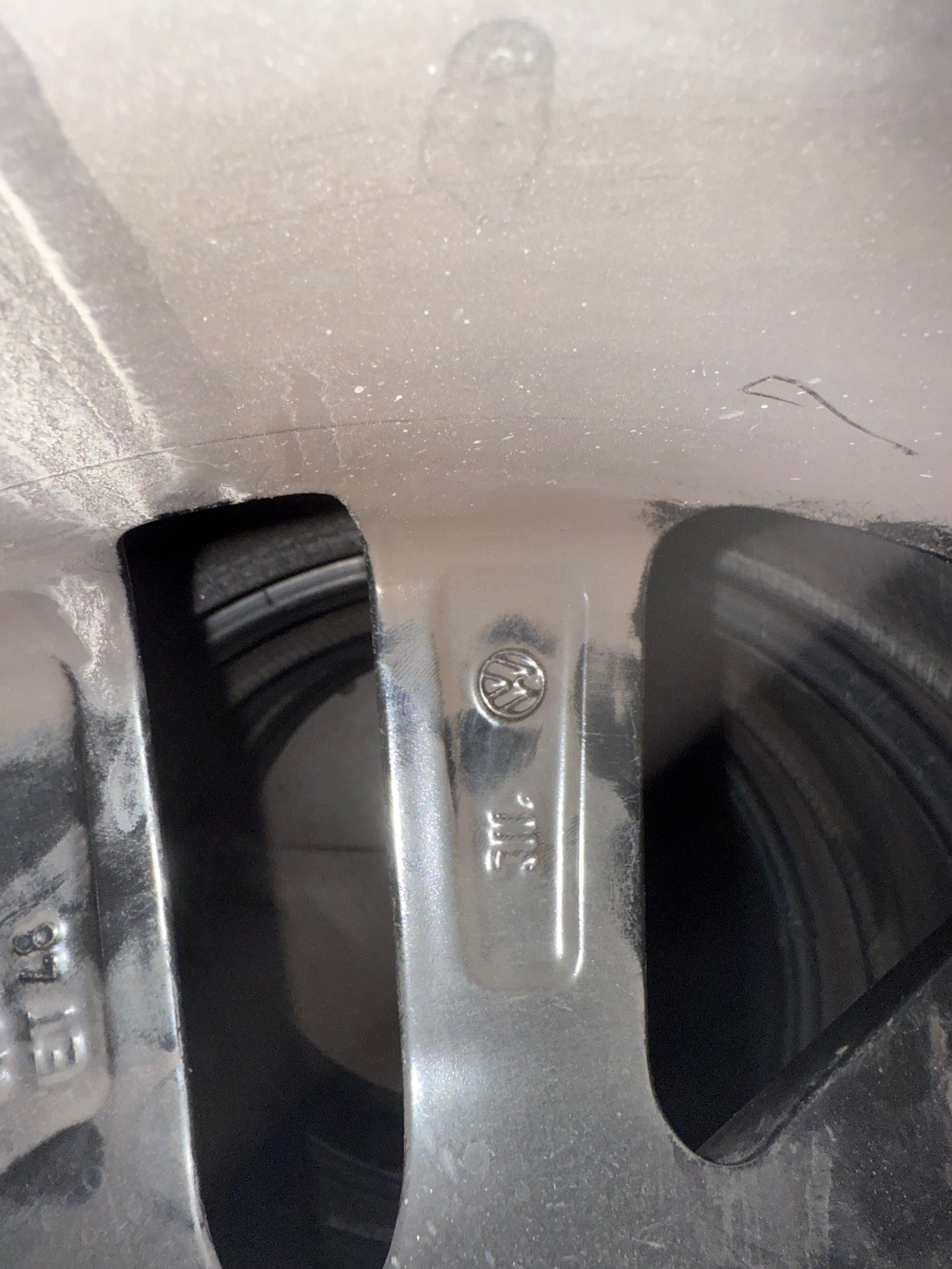 Felgi aluminiowe VW OE ET 48 6,5jx160 5x112
