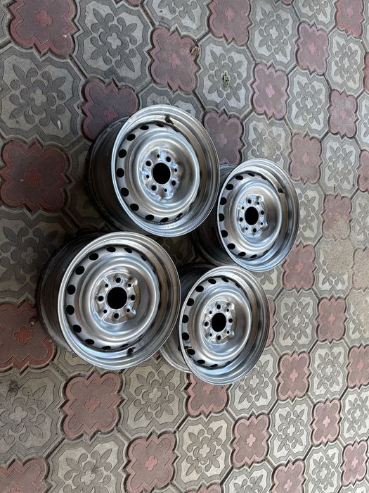 Диски R13 4x98 et29 Жигули Ваз лада Фиат