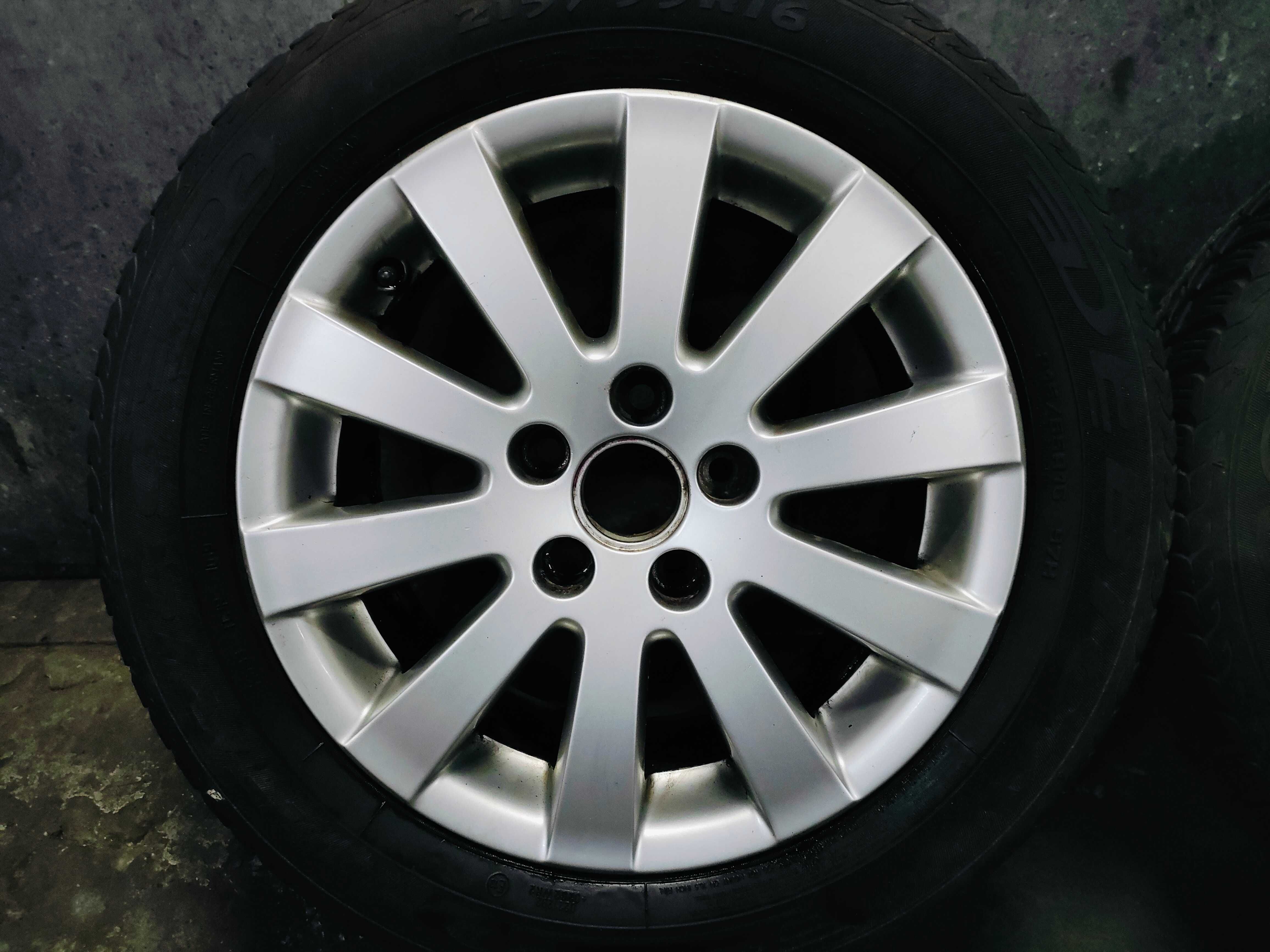 4 koła zimowe 16R alufelgi+opony VW Passat B6 5x112 215/55/16 R ET45