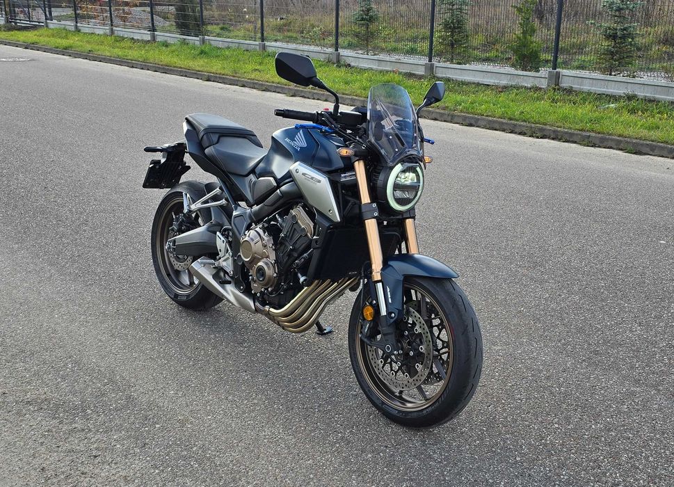 Honda CB650 R Neo Sports Cafe z 2021 r.