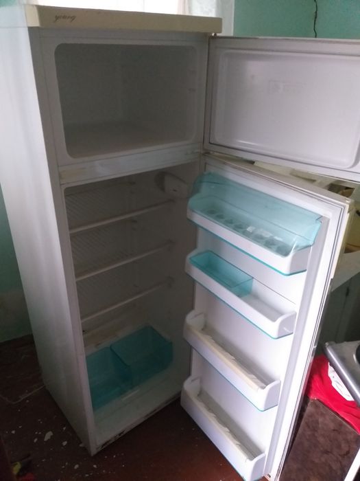 Холодильник пр-ва Италия