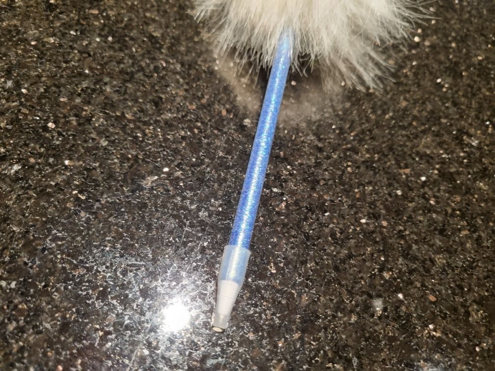 Nowy Puchaty długopis łabędź brokatowy długopis niebieski wkład