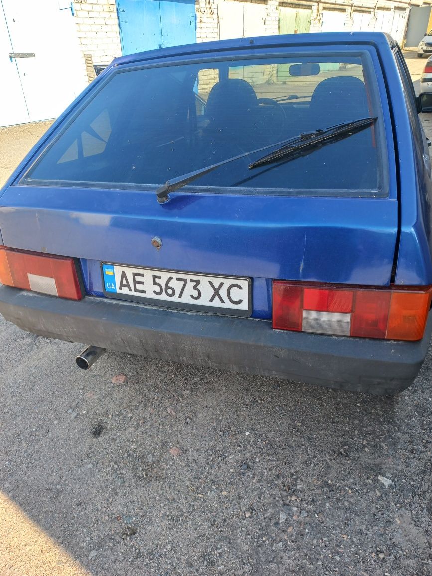 Продам автомобиль Ваз 2109.