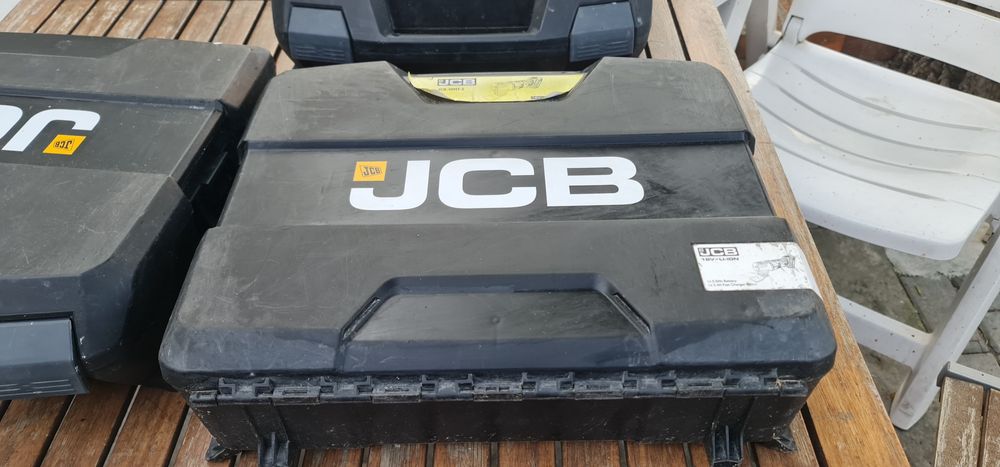 Skrzynki narzędziowe systainer Jcb