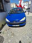 Carro peugeot 208