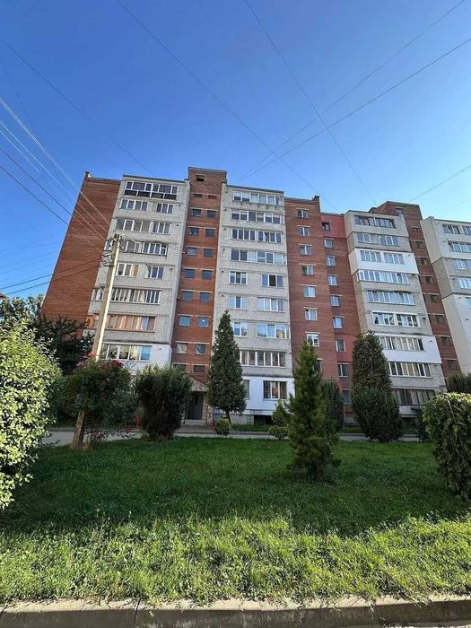 Цікава!! 3-кім квартира жилий стан всього за 764$ за м2