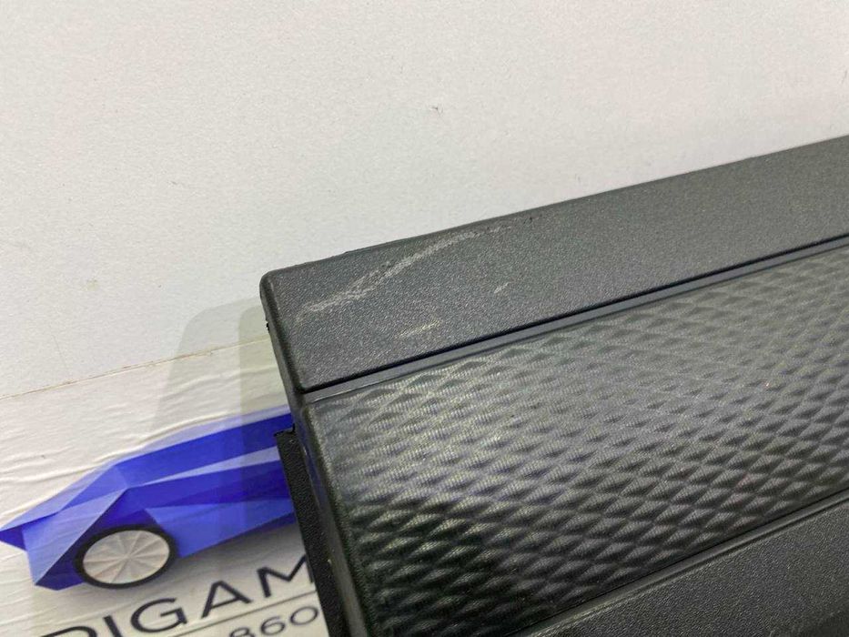 Накладка задньої лівої двері Ford escape mk4 форд ескейп мк4 2020+