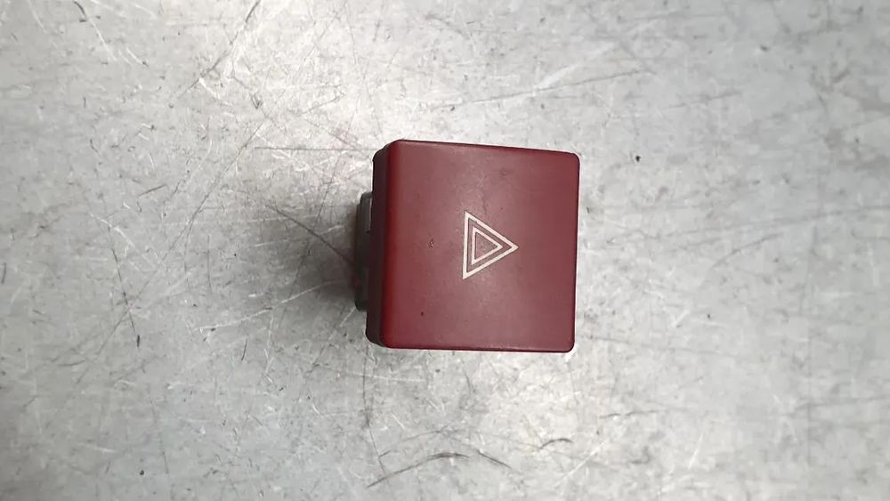 Botão / interruptor 4 piscas PEUGEOT Partner II