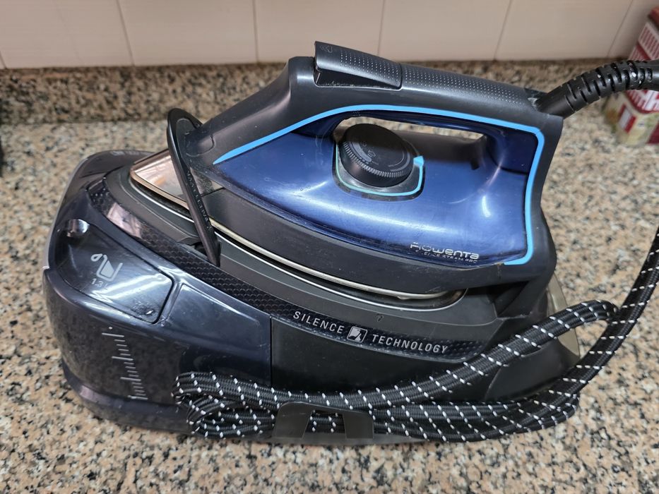 Ferro rowenda com avaria