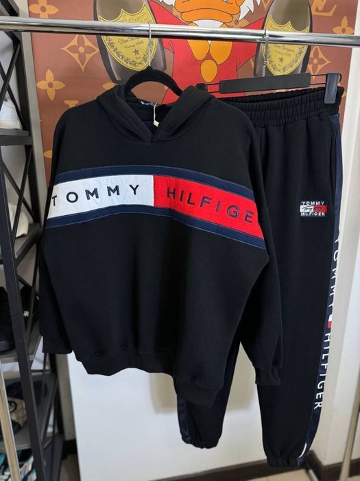 ЦЕНА ТАКОГО 3200! Женский костюм Tommy Hilfiger черный Осень-зима флис