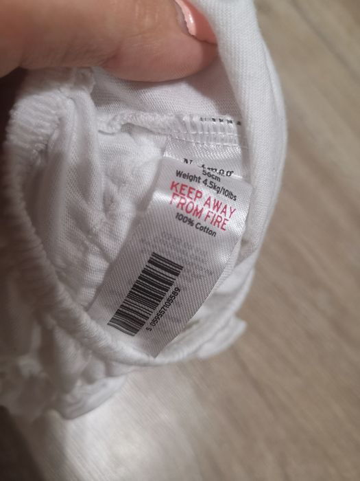 Sukienka na chrzest święty z długim rękawem