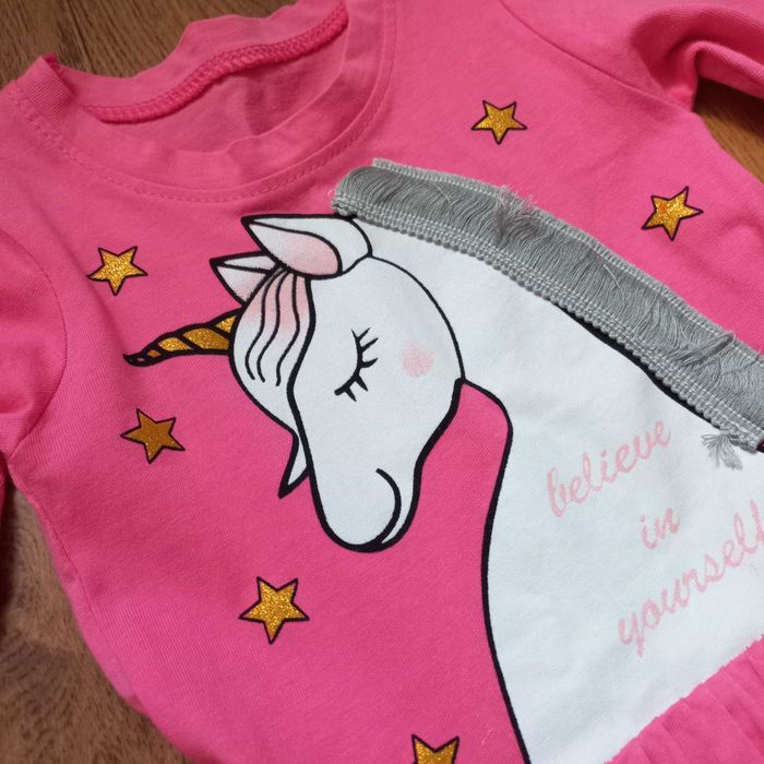 Платье повседневное трикотаж  с длинным рукавом на 2-3  года