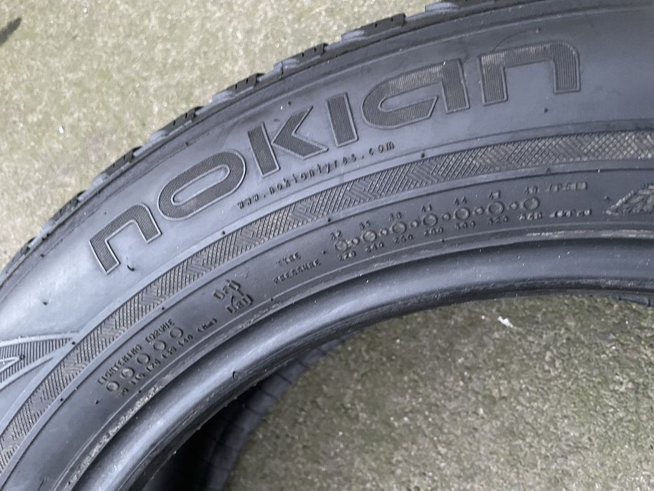 Пара 235/55r19 NOKIAN wr suv 3 /6mm/ резина зимова