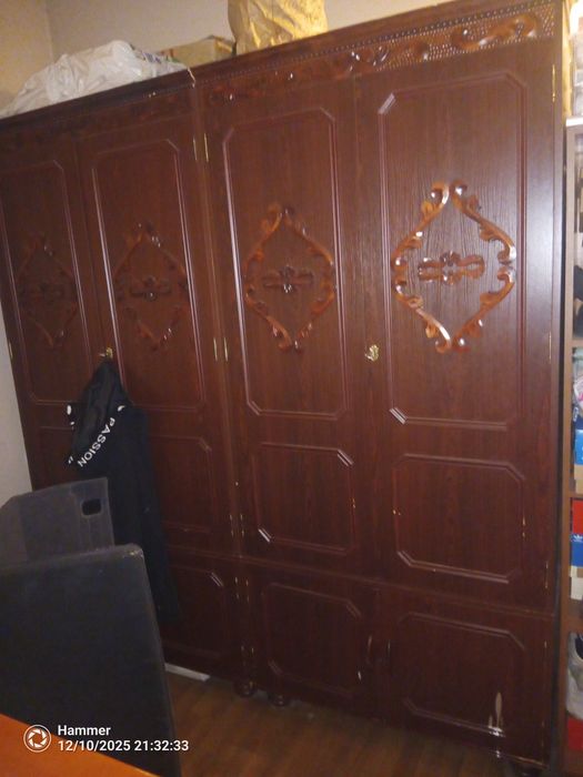 Sprzedam dwie szafy