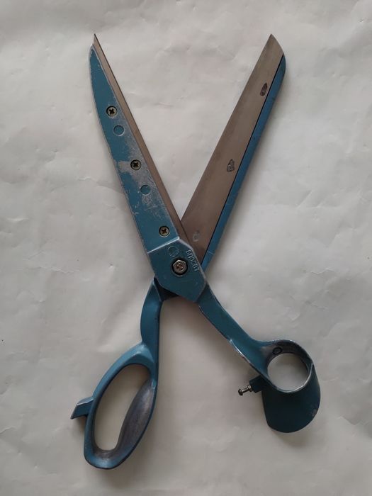 Портновские ножницы