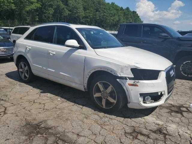 AUDI Q3 Premium Plus 2015