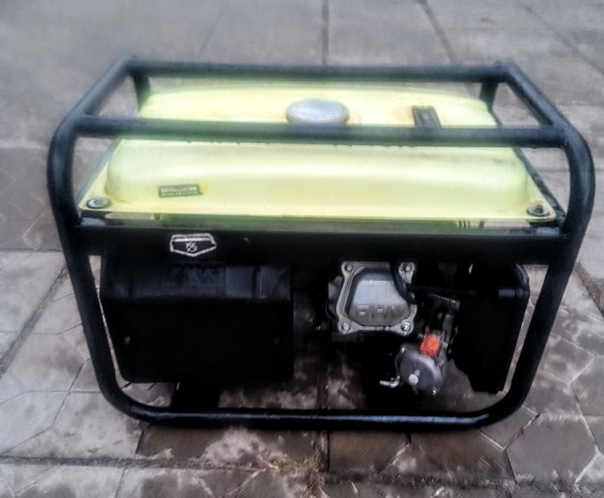 Продам генератор газ/бензин