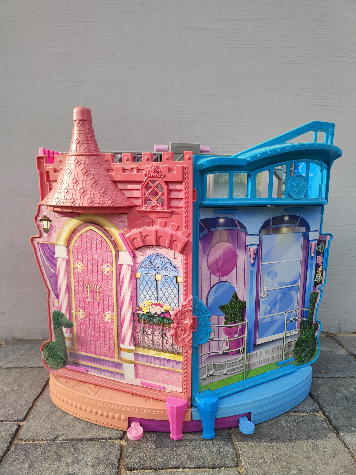 Domek Barbie rockowa księżniczka