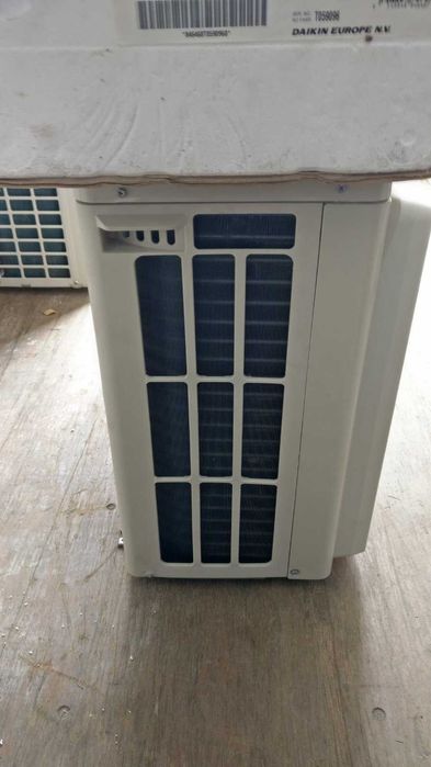 Кондиционер Daikin 9 инвертор FTXF25B5V1B тепловой насос до 30 м2