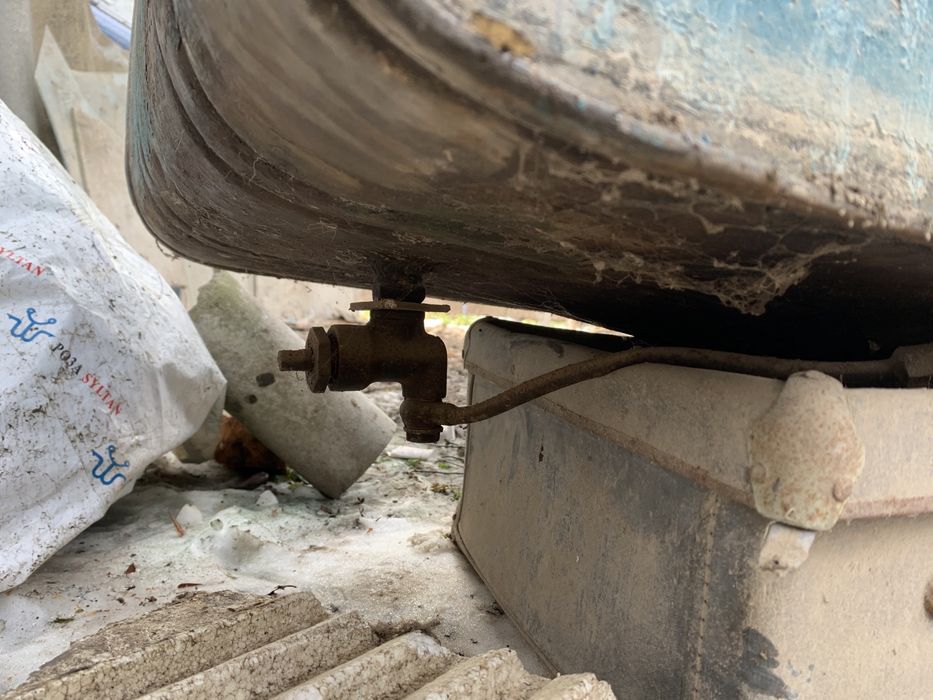 Бак, бочка  180л