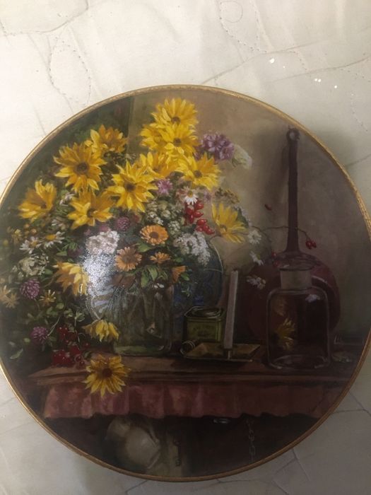 Тарелки декоративные.