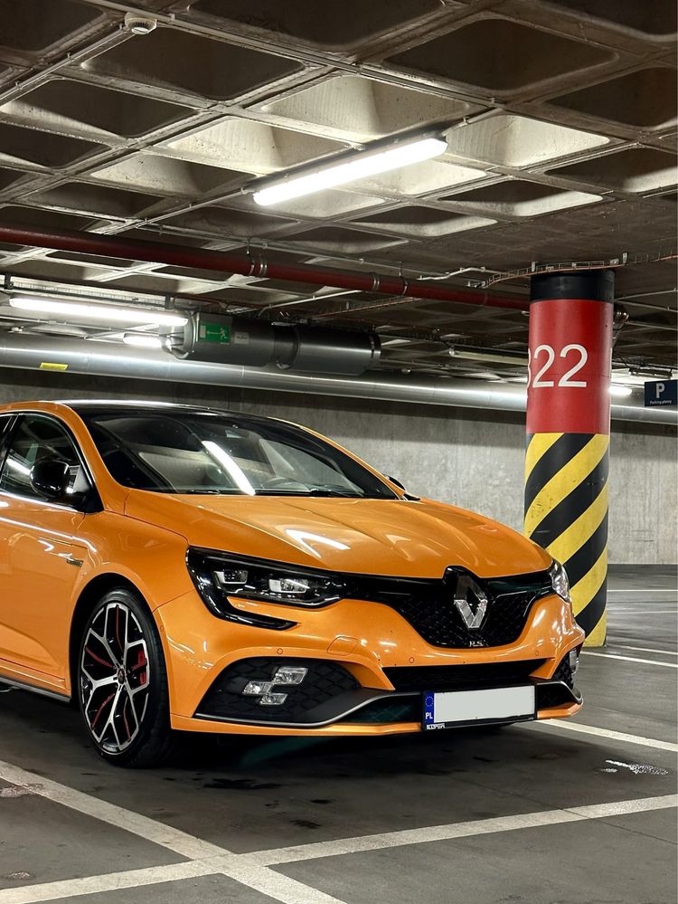 MEGANE RS TROPHY Wypożyczalnia aut sportowych