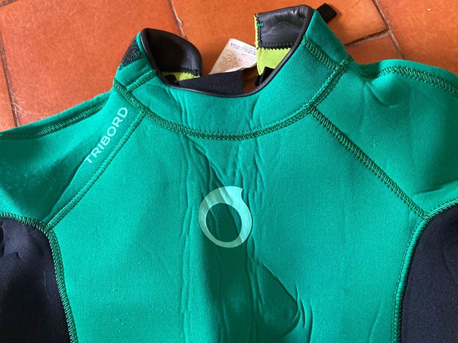 Fato de surf 12 anos