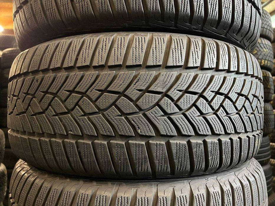 235/50 R17 GOODYEAR ULTRAGRIP PERFORMANCE GEN-1 (80-90% прот) 225 45