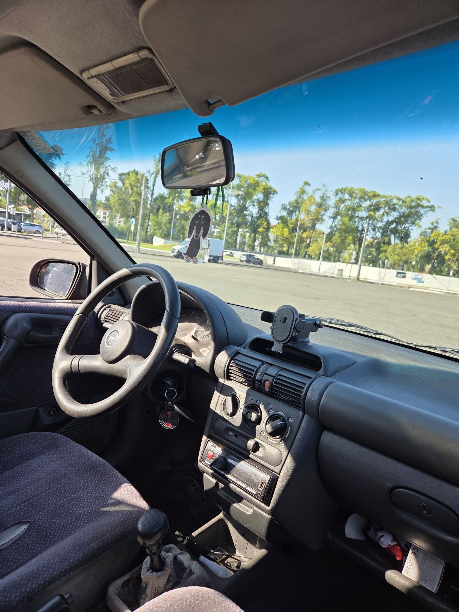 Carro Opel Corsa b
