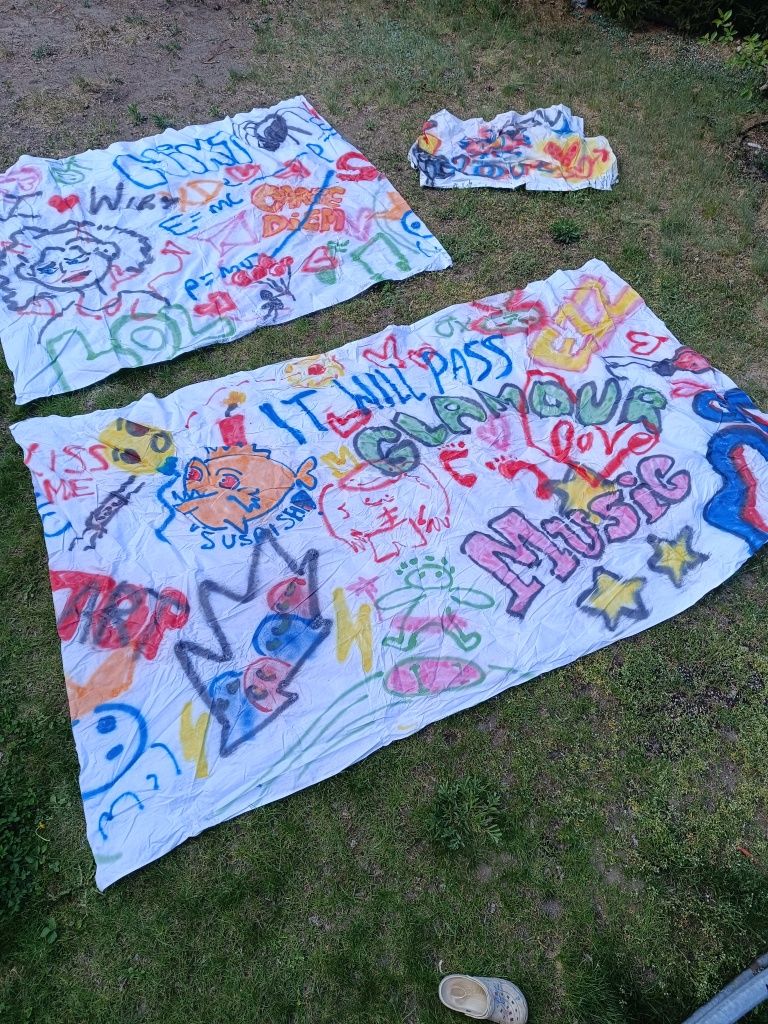 Dekoracja ścienna ręcznie robione graffiti na materiale