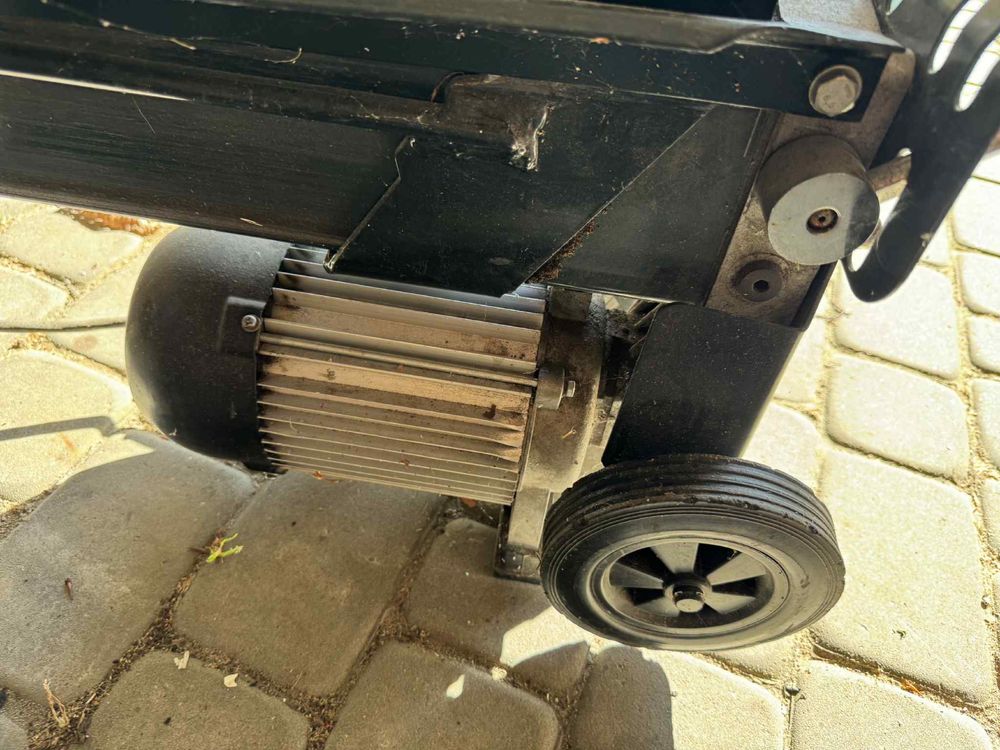 Łuparka pozioma hydrauliczna LUMAG HOS 5A